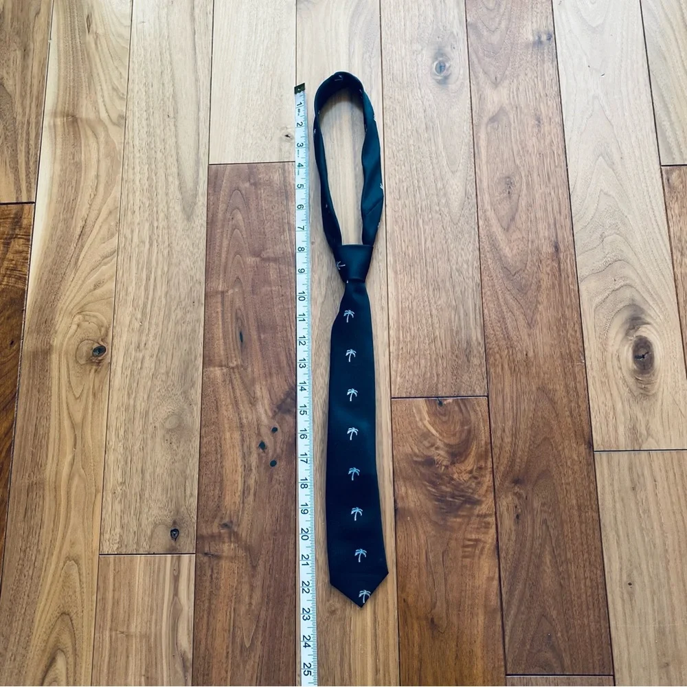 Craft + Flow Kids Palm Tree Tie Black and Grey